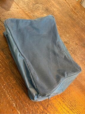 Away Light Blue/Gray Toiletry Packing Cube
